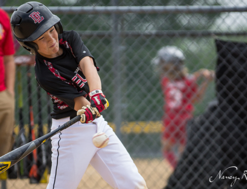 Stopping action in baseball photography