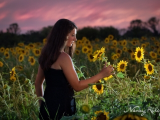 Senior Girl With Sunflowers