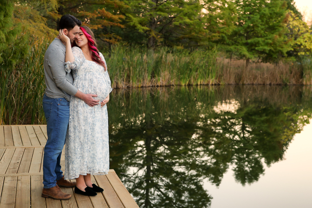 20251016_04 Maternity session in Pioneer Park