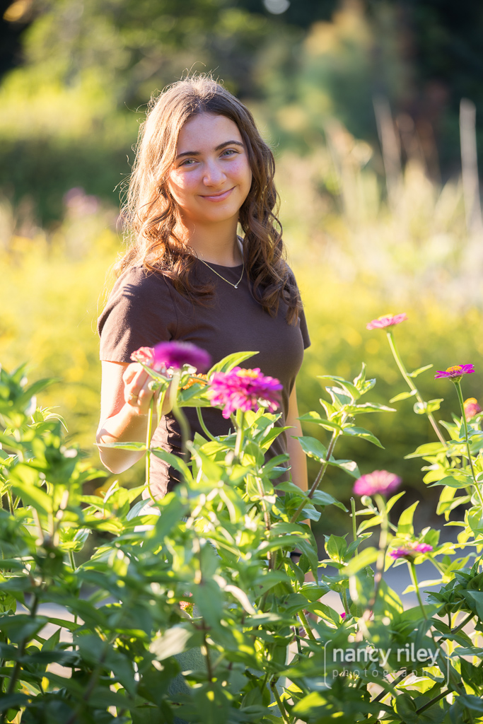 Senior girl at Ault Park Senior girl at Ault Park