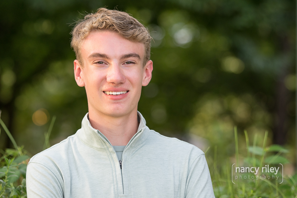 Senior portrait at Smale Park Senior portrait at Smale Park